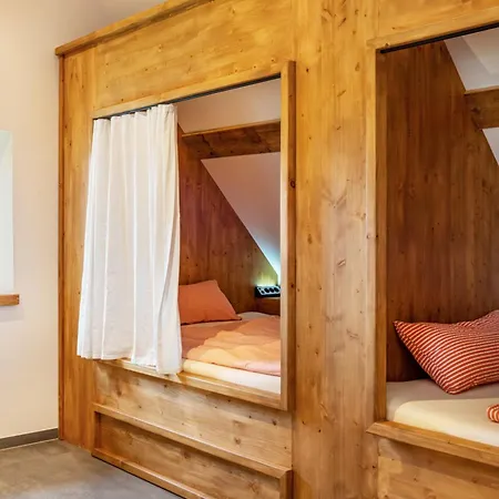 Gaestehaus Wuepping 3 *